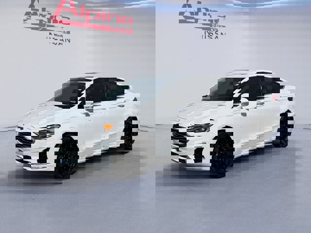 Used 2020 Ford Fusion SEL image 1