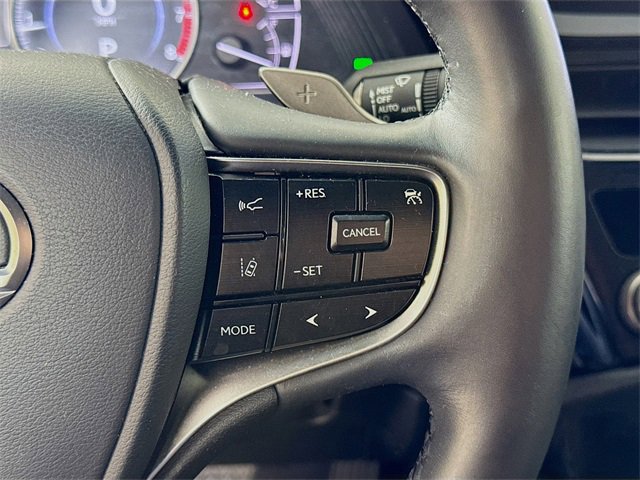 Used 2023 Lexus ES 350 Luxury image 18