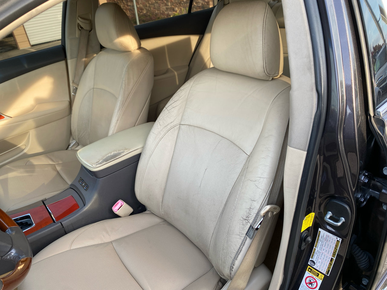 Used 2011 Lexus ES 350 image 6