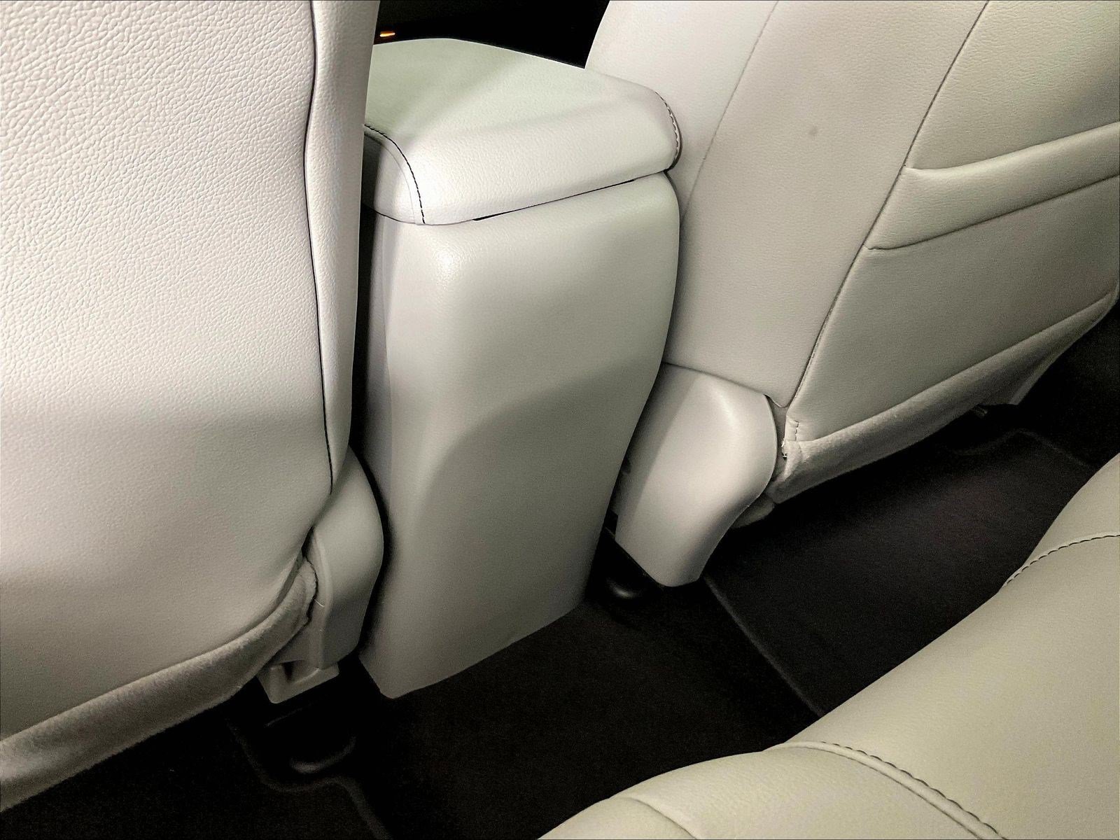 Used 2020 Acura ILX FWD image 10