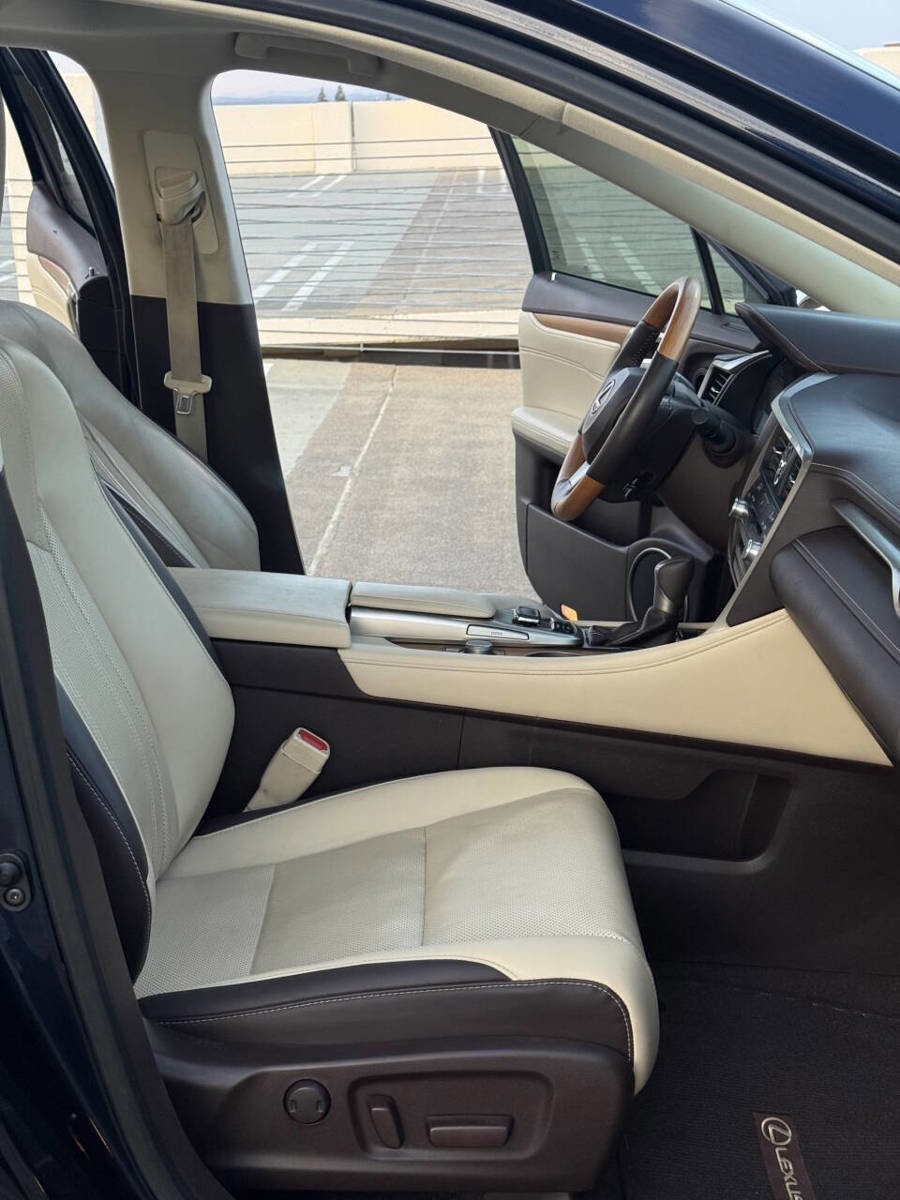 Used 2016 Lexus RX 350 FWD w/ Premium Package image 21