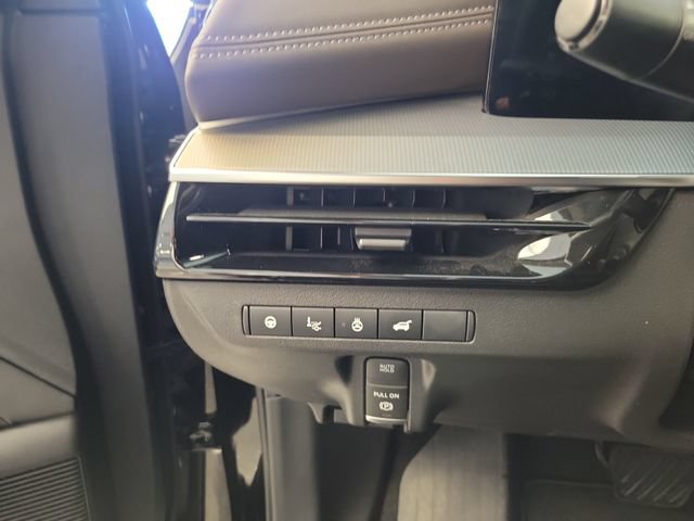 Used 2025 Nissan Murano Platinum w/ Cargo Package AWD/4WD image 23