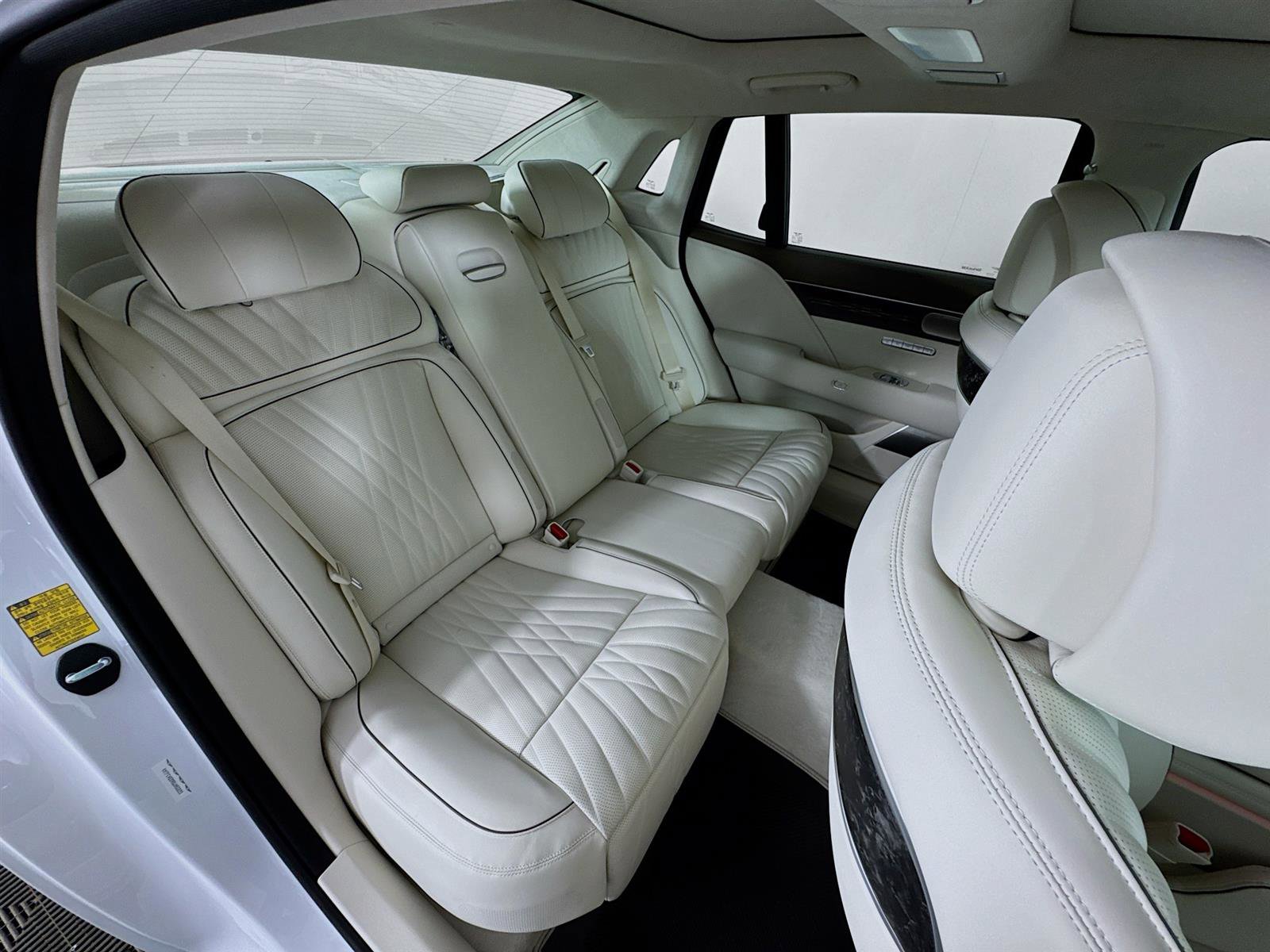 New 2025 Genesis G90 3.5T image 29