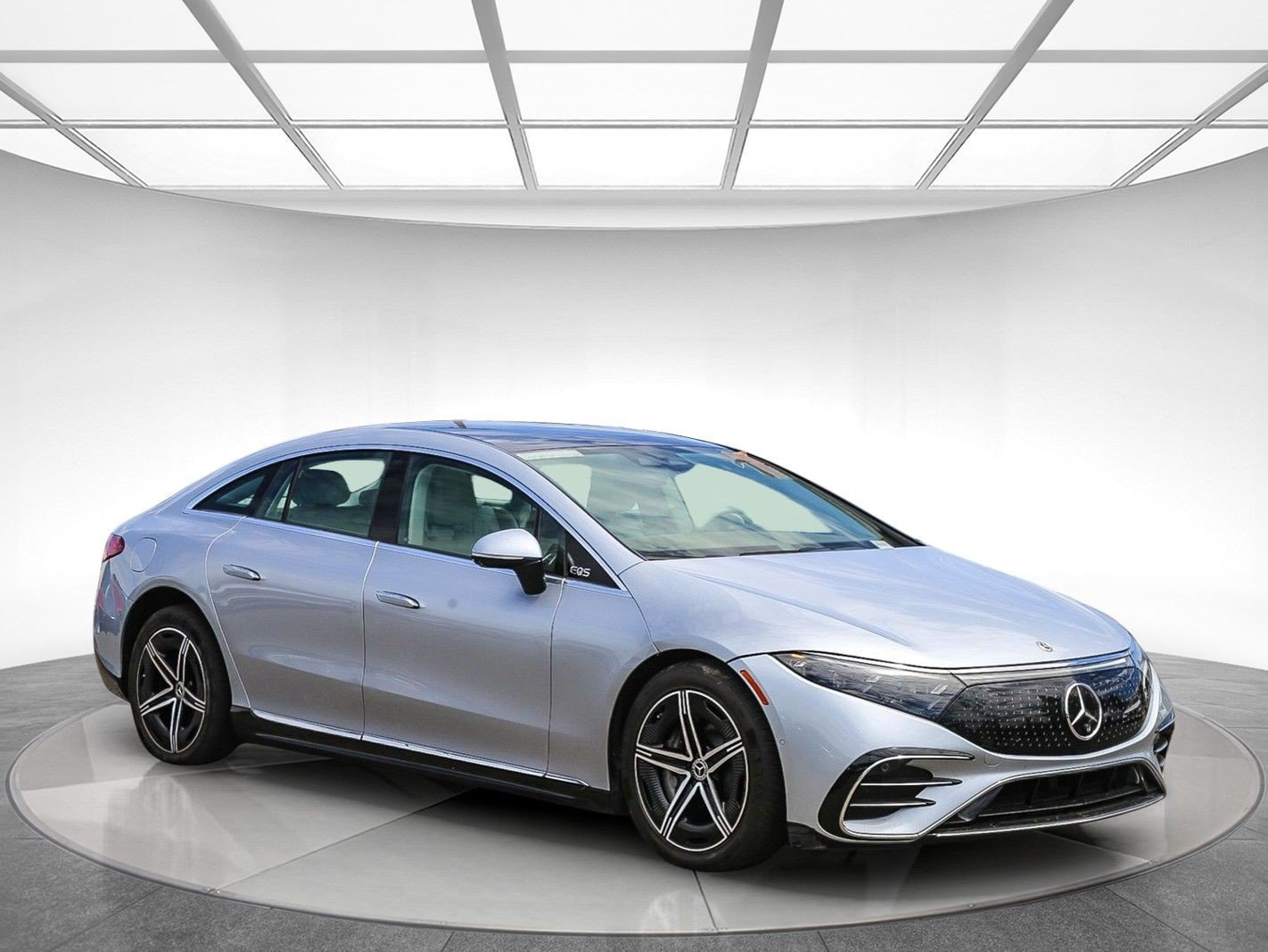 Used 2023 Mercedes-Benz EQS 450+ Sedan w/ AMG Line Exterior Package image 4