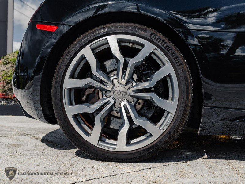 Used 2012 Audi R8 V10 AWD/4WD image 31