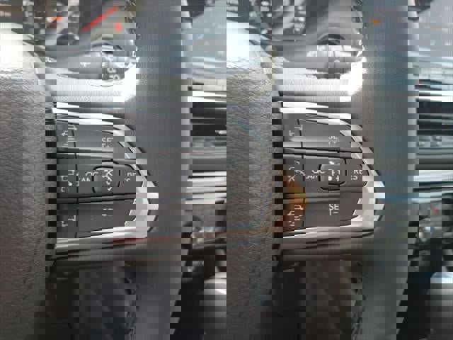 New 2026 Jeep Compass Limited image 31