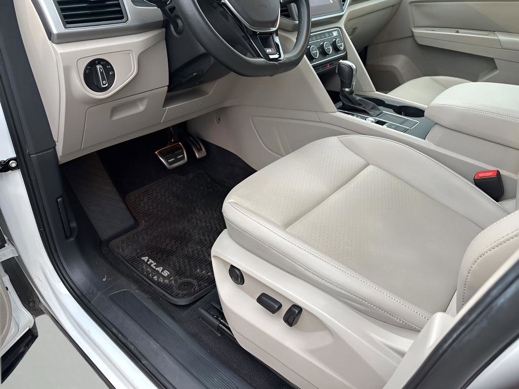 Used 2019 Volkswagen Atlas SE image 28