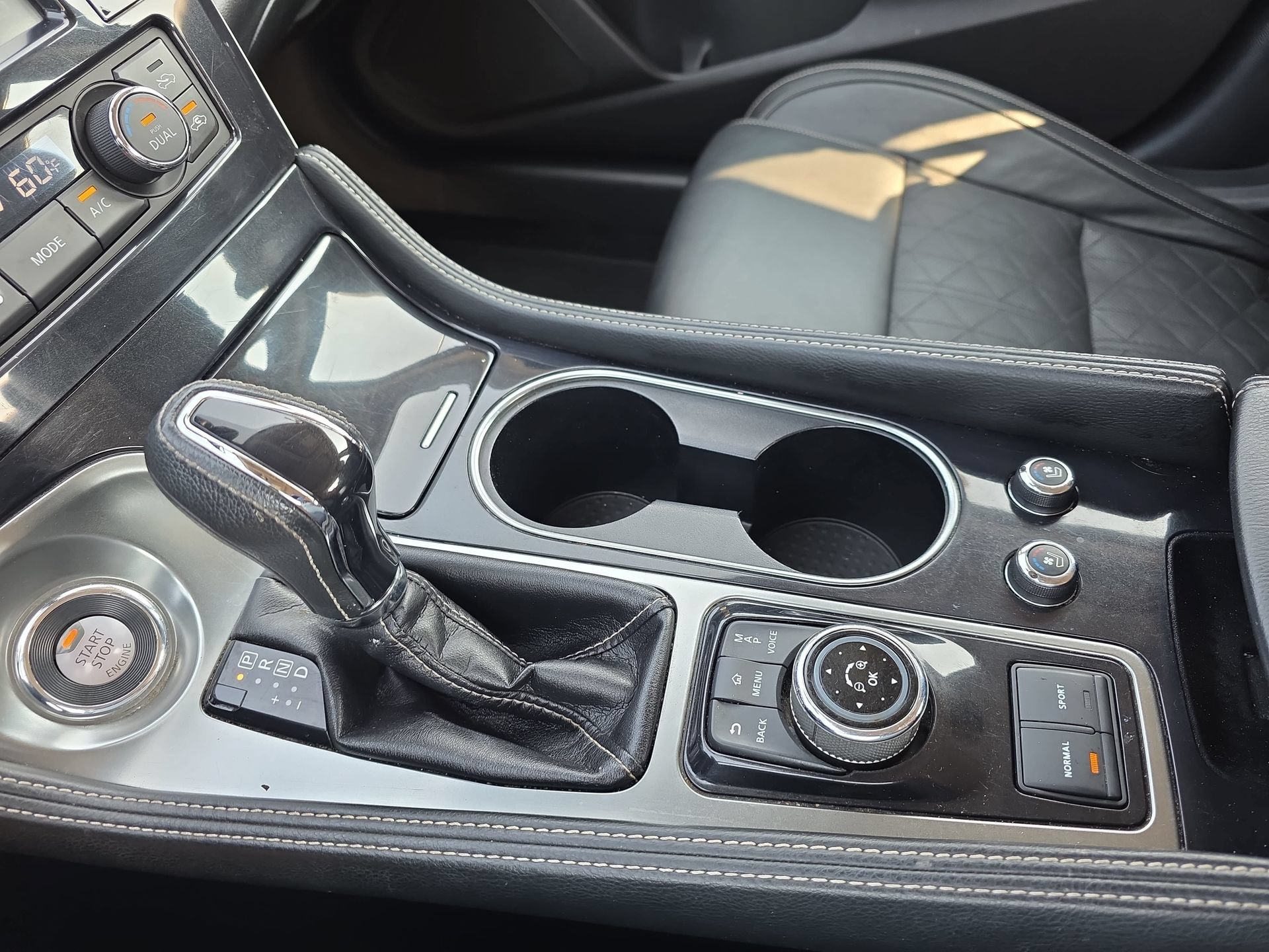 Used 2018 Nissan Maxima Platinum FWD image 24