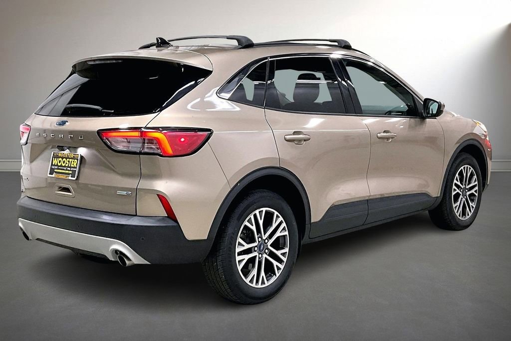 Used 2020 Ford Escape SEL image 5
