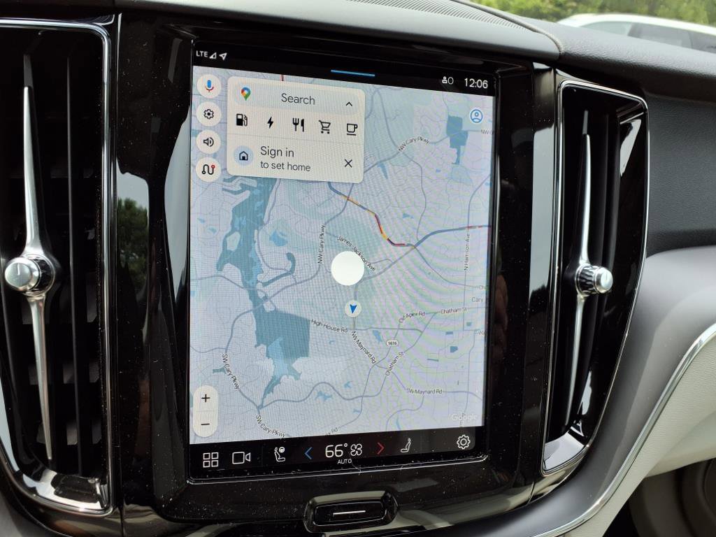 New 2025 Volvo XC60 T8 Core w/ Protection Package Premier image 19