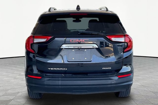 Used 2022 GMC Terrain SLE w/ Driver Convenience Package AWD/4WD image 6