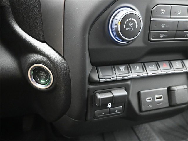 Used 2026 Chevrolet Silverado 2500 W/T image 27