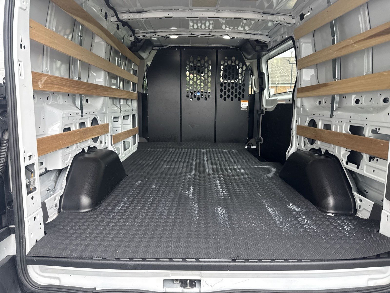 Used 2025 Ford Transit 250 Low Roof w/ Exterior Upgrade Package RWD image 22