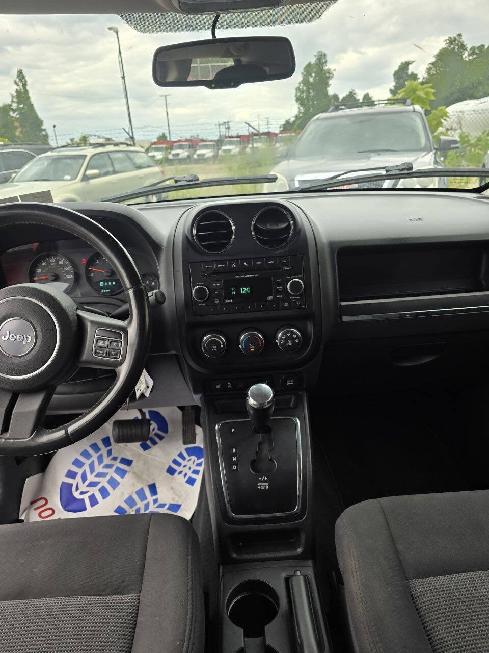 Used 2012 Jeep Patriot Latitude AWD/4WD image 20