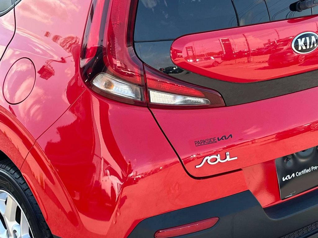 Used 2020 Kia Soul S FWD image 33