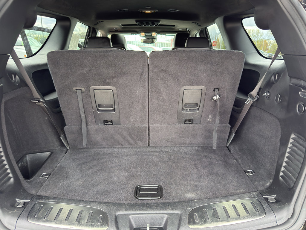 Used 2021 Dodge Durango R/T w/ Tow 'N Go Package AWD/4WD image 39
