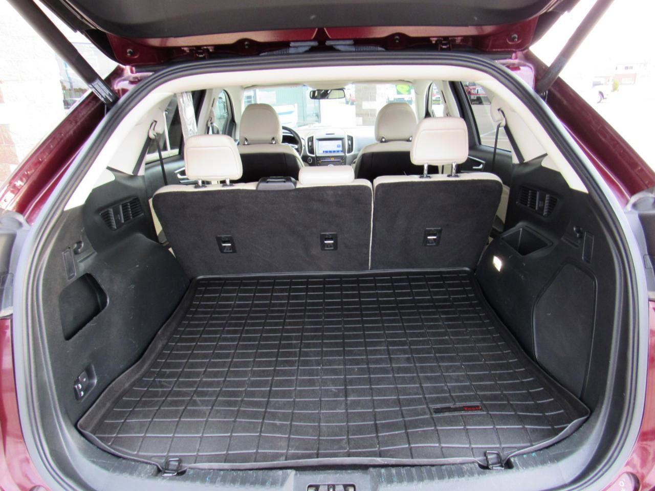 Used 2019 Ford Edge Titanium w/ Equipment Group 301A image 37