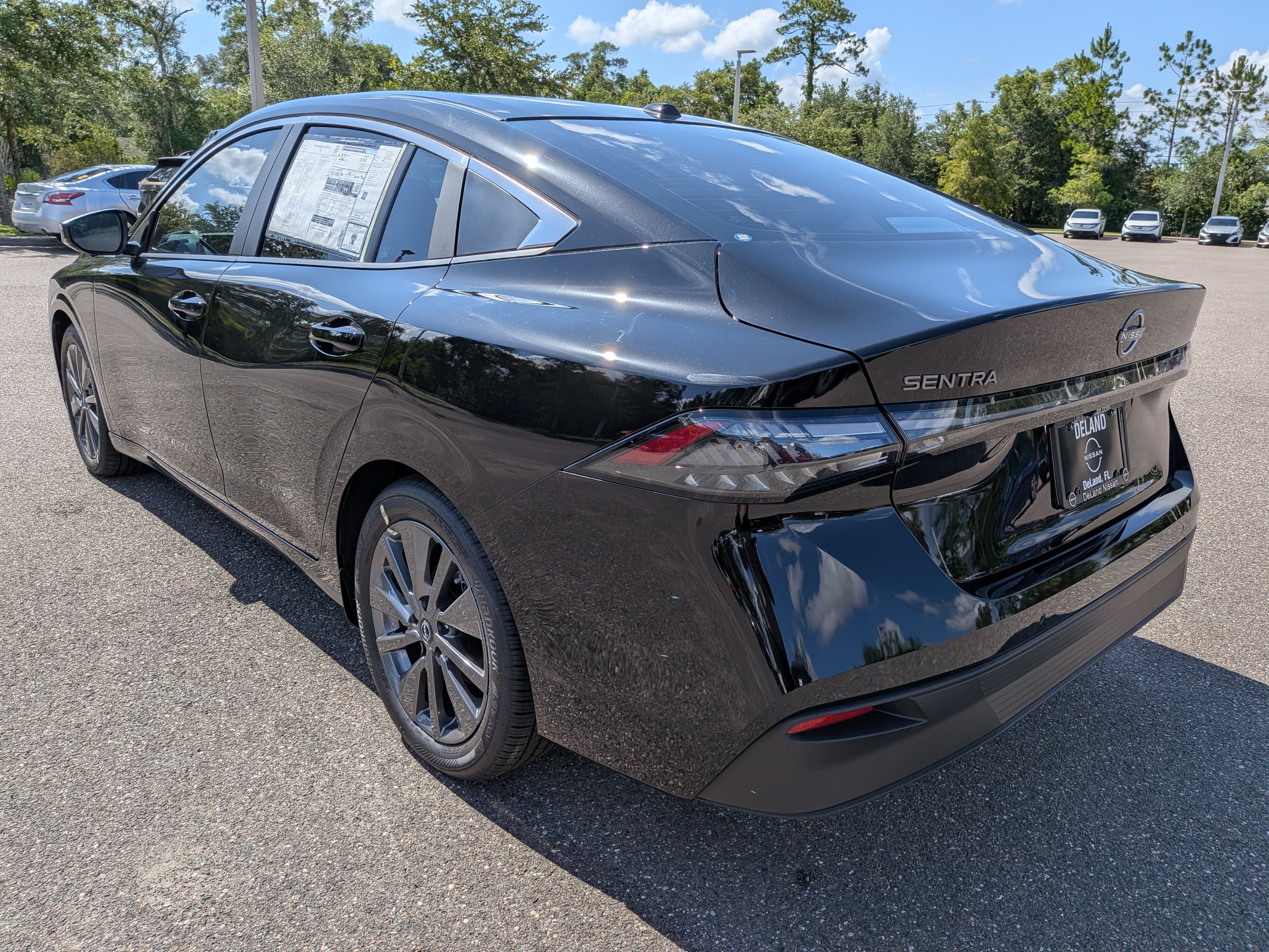 New 2026 Nissan Sentra SL w/ Floor Mat Package FWD image 6
