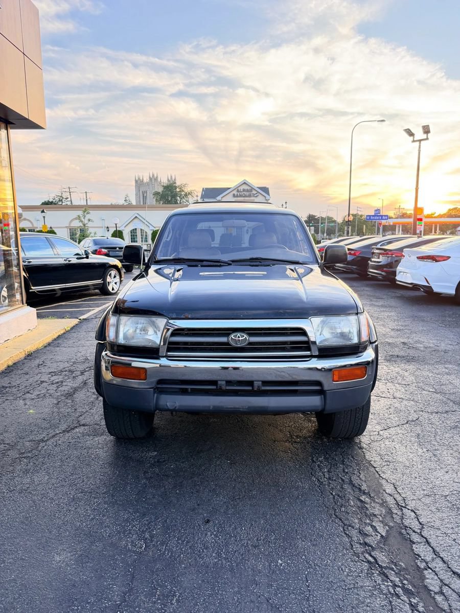 Used 1998 Toyota 4Runner Limited AWD/4WD image 2
