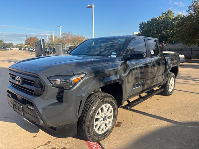 Used 2025 Toyota Tacoma SR5 w/ SR5 Upgrade Package AWD/4WD image 1