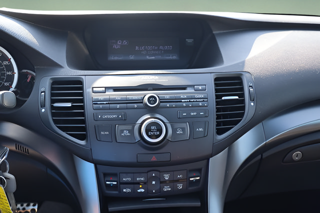 Used 2012 Acura TSX Special Edition FWD image 33