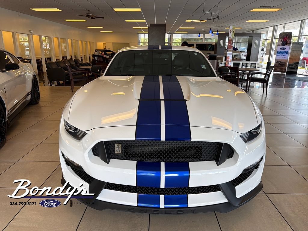 Used 2017 Ford Mustang Shelby GT350 RWD image 2