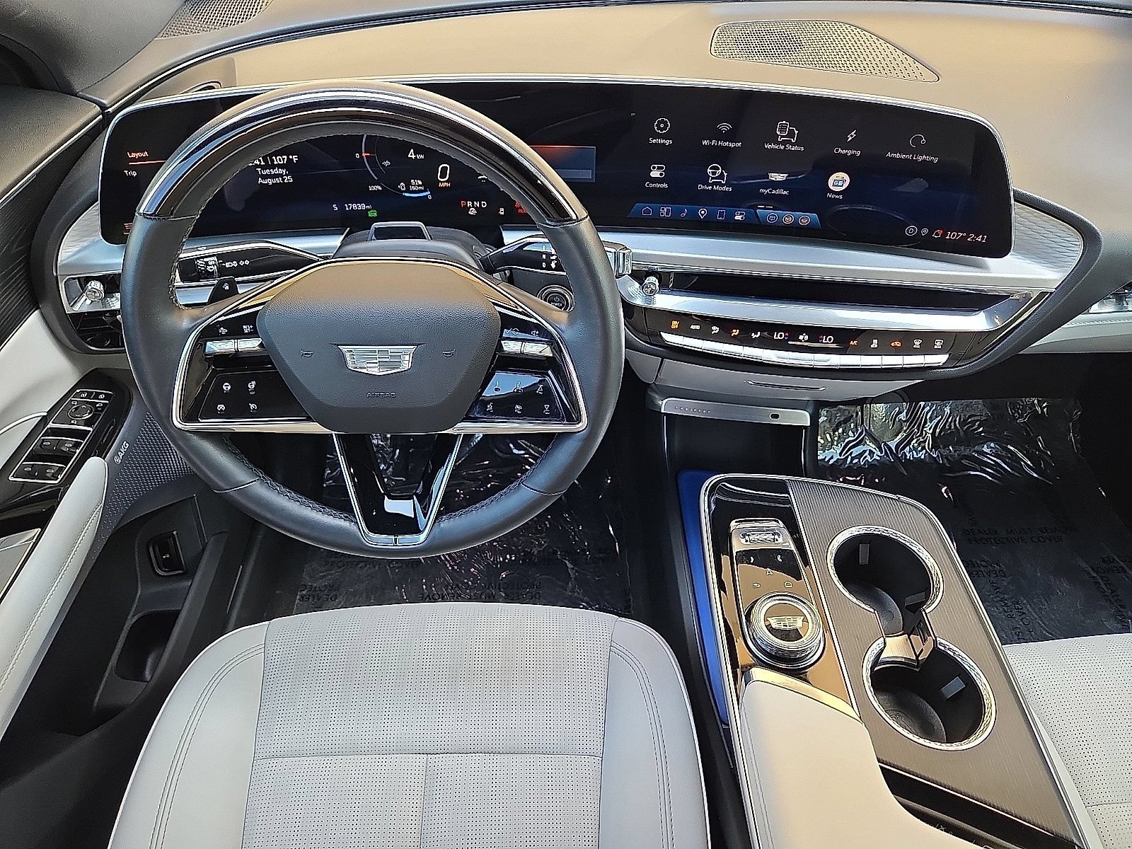 Used 2024 Cadillac Lyriq Sport RWD image 19