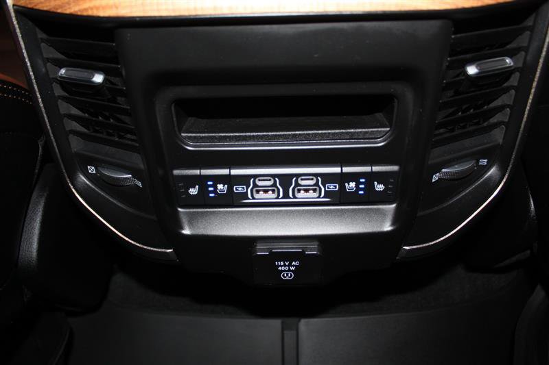 Used 2021 RAM 1500 Limited AWD/4WD image 26