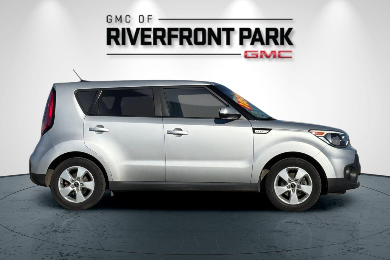 Used 2018 Kia Soul image 2