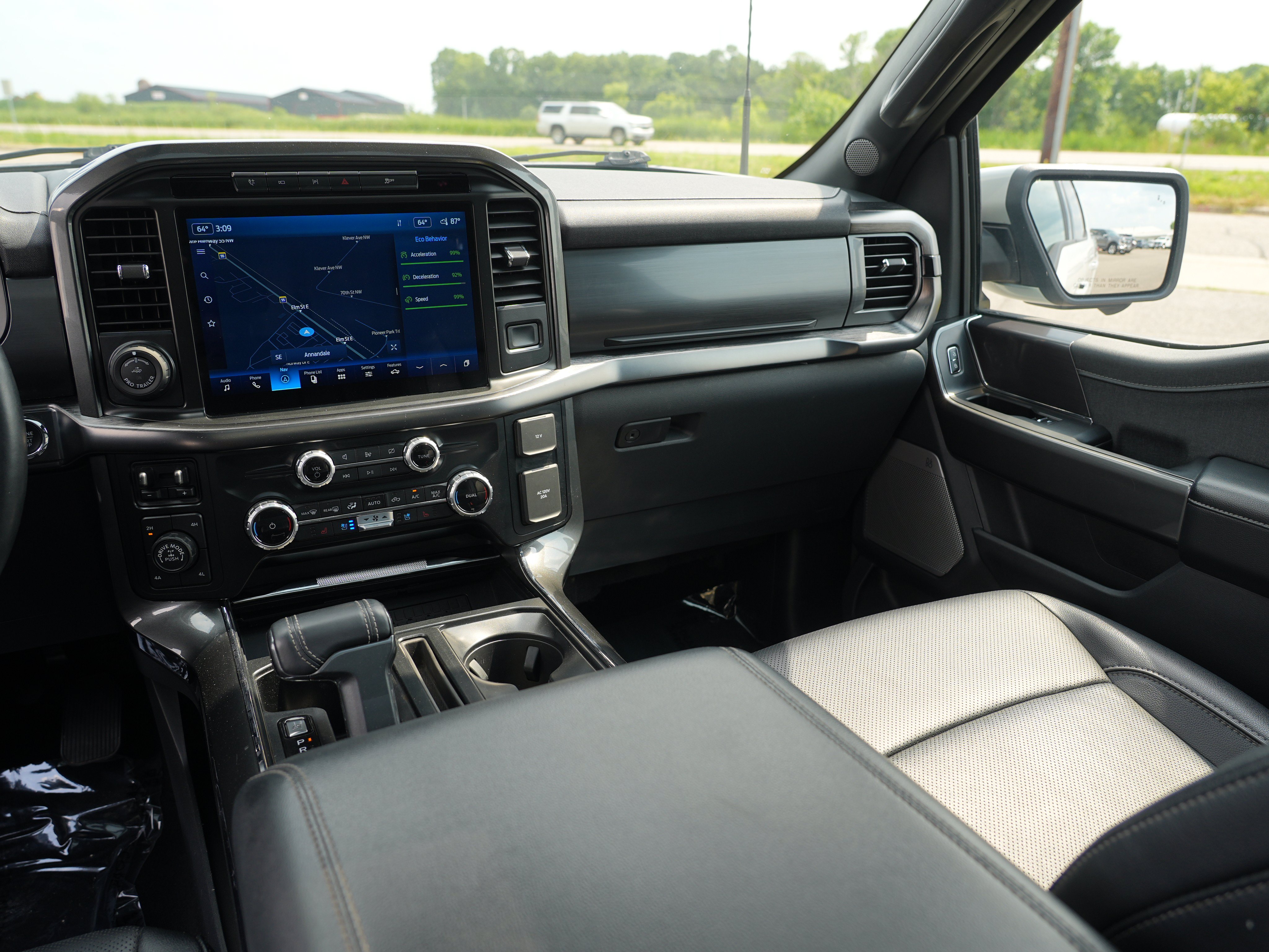 Used 2023 Ford F150 Lariat w/ Equipment Group 502A High AWD/4WD image 23