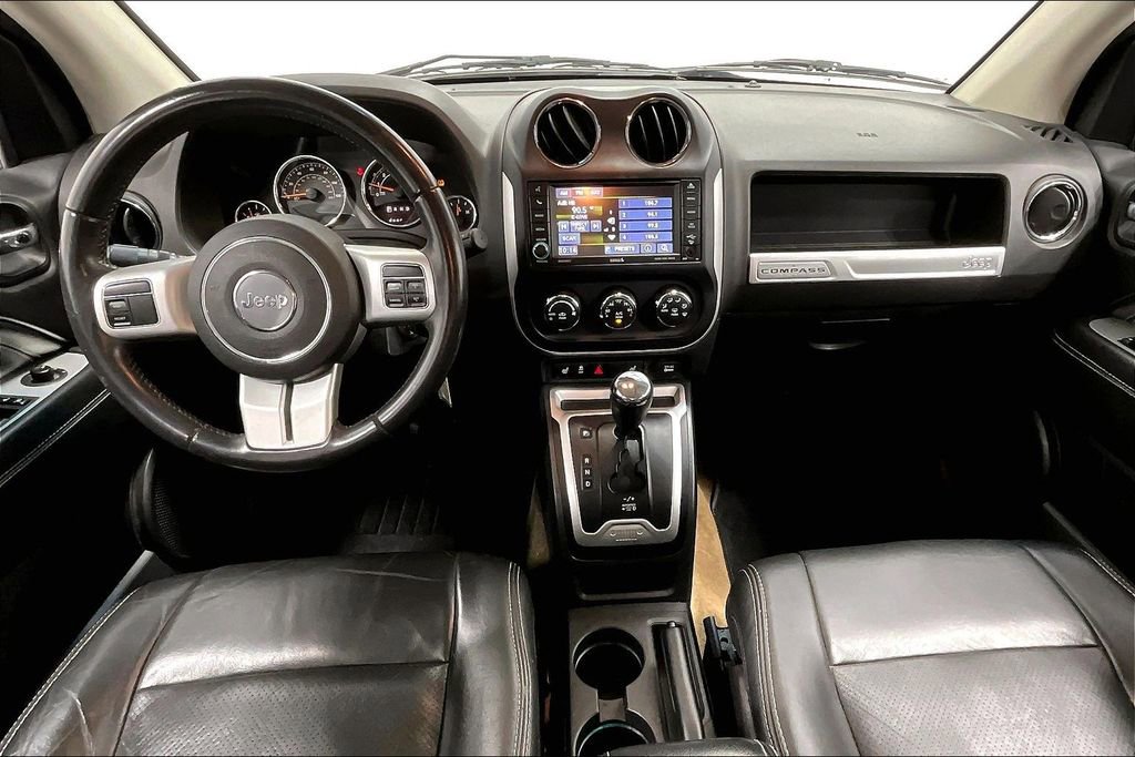 Used 2016 Jeep Compass High Altitude FWD image 18
