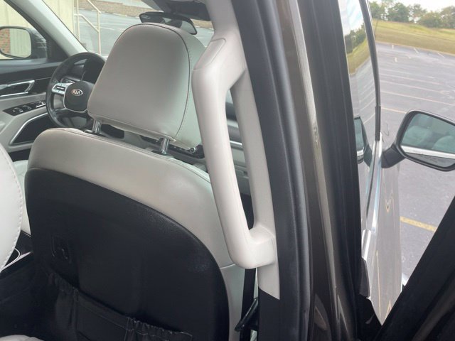 Used 2020 Kia Telluride S FWD image 62