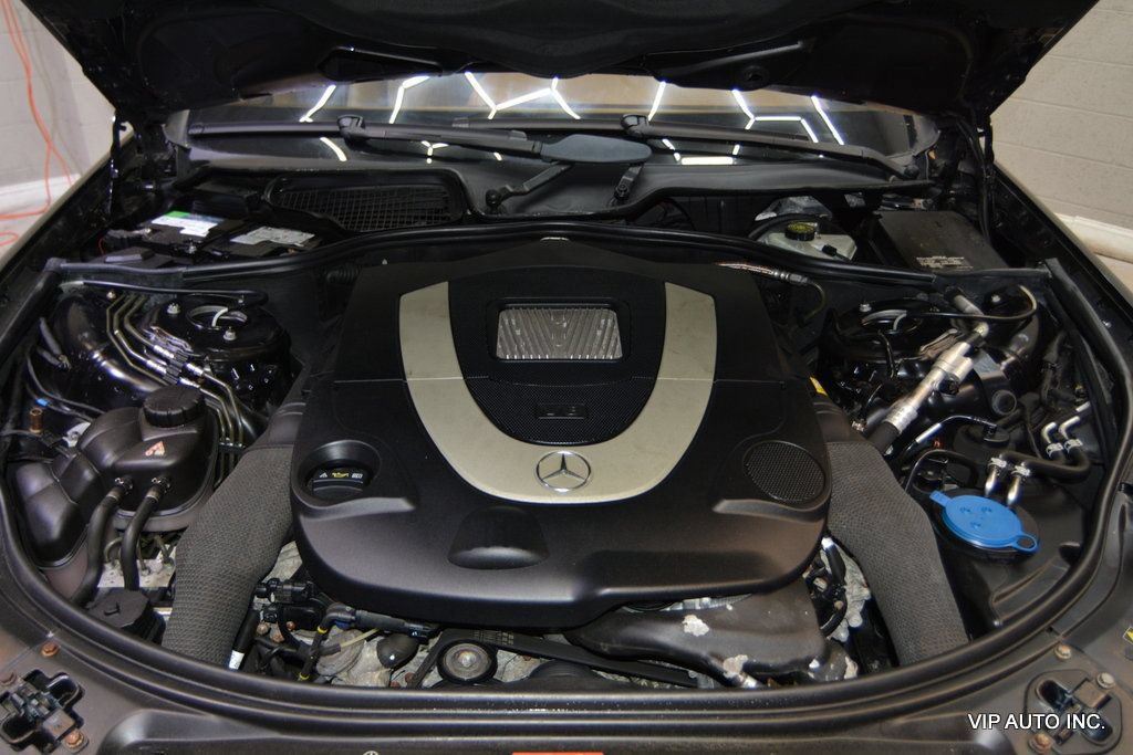 Used 2010 Mercedes-Benz S 550 4MATIC image 32