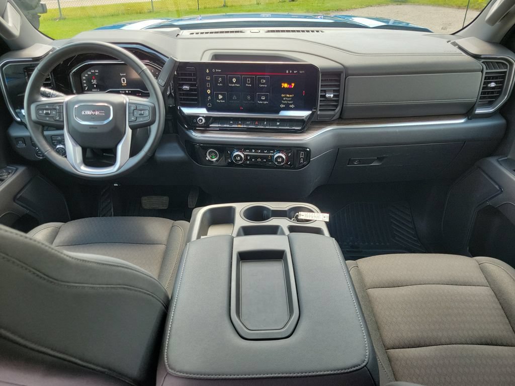 Used 2023 GMC Sierra 1500 Elevation AWD/4WD image 13