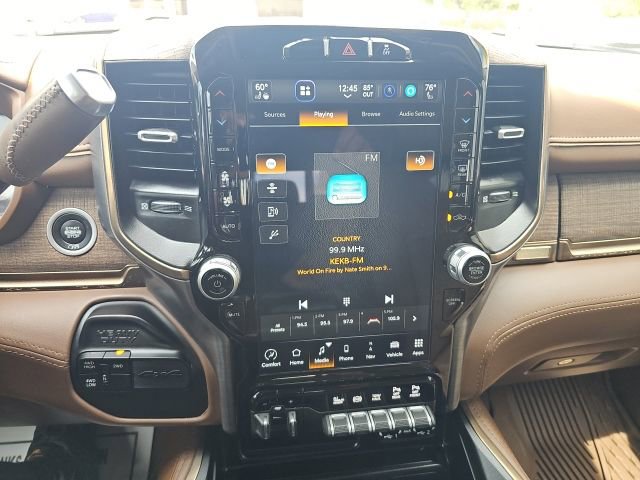 Used 2024 RAM 3500 Limited AWD/4WD image 13