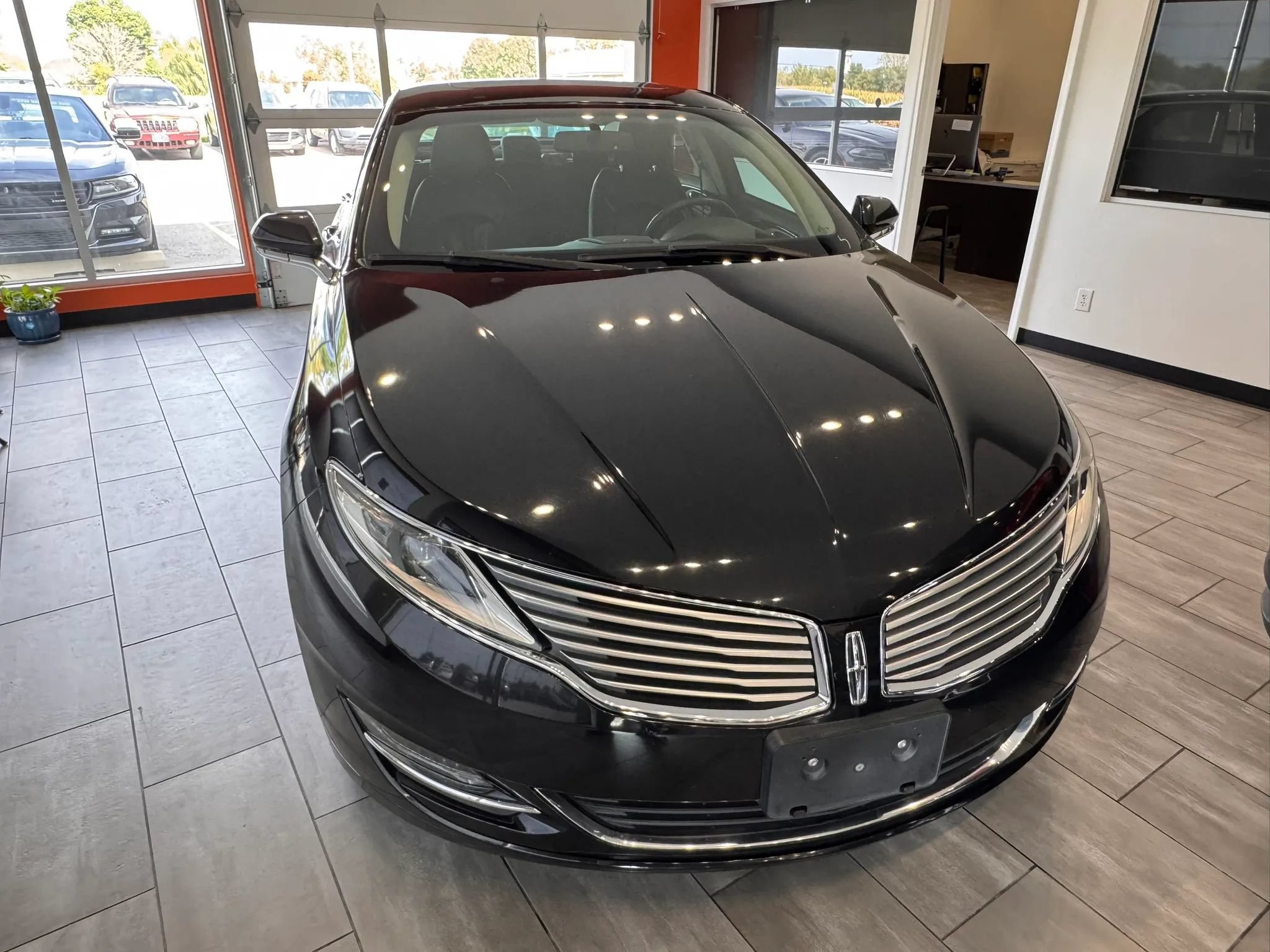 Used 2014 Lincoln MKZ w/ Equipment Group 101A Select FWD image 6