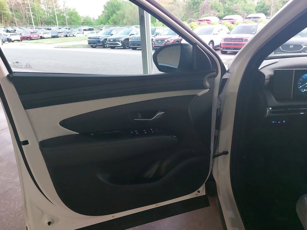 Certified 2025 Hyundai Santa Cruz SEL image 27