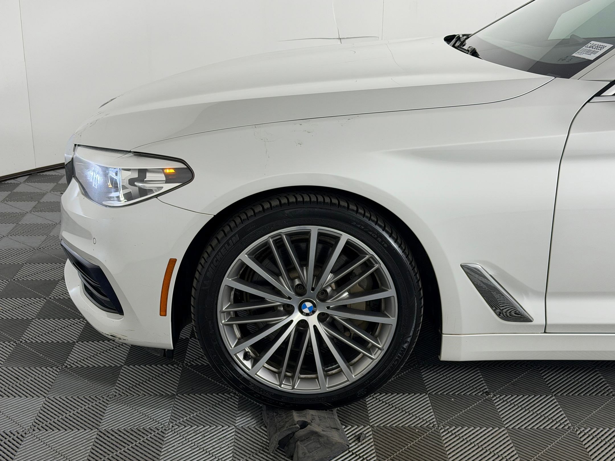 Used 2018 BMW 530i RWD image 11