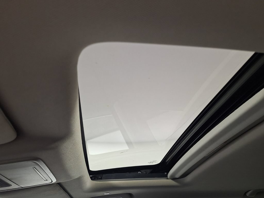 Used 2024 Honda CR-V EX image 15