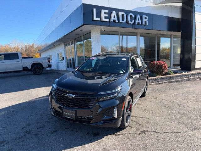 Used 2024 Chevrolet Equinox Premier AWD/4WD image 1