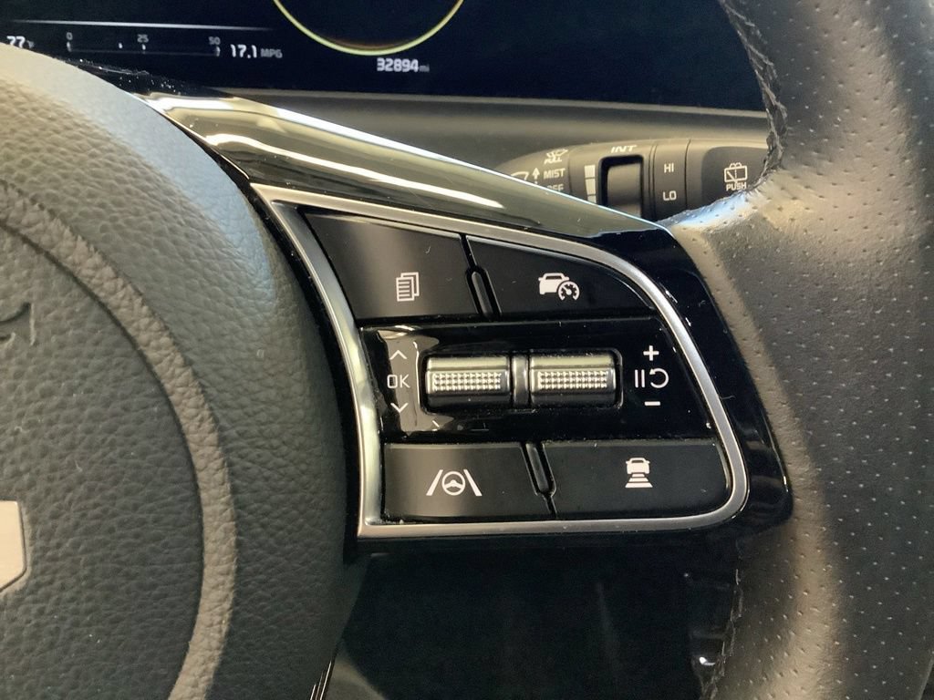 Certified 2024 Kia Seltos SX AWD/4WD image 13