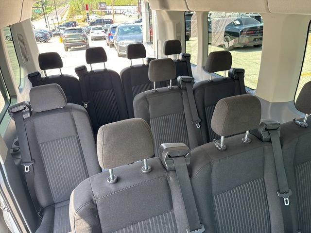 Used 2017 Ford Transit 350 XL RWD image 19