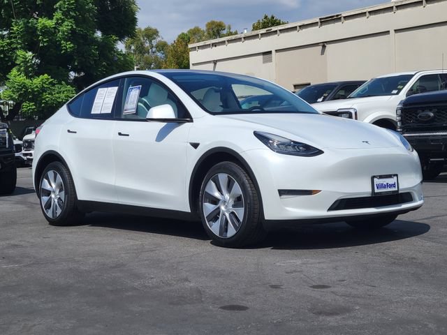 Used 2023 Tesla Model Y Long Range AWD/4WD image 30