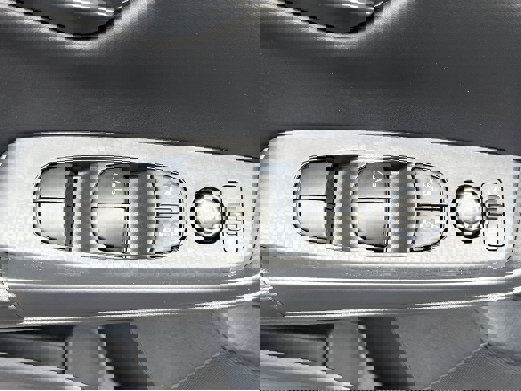 New 2025 Nissan Sentra S image 15