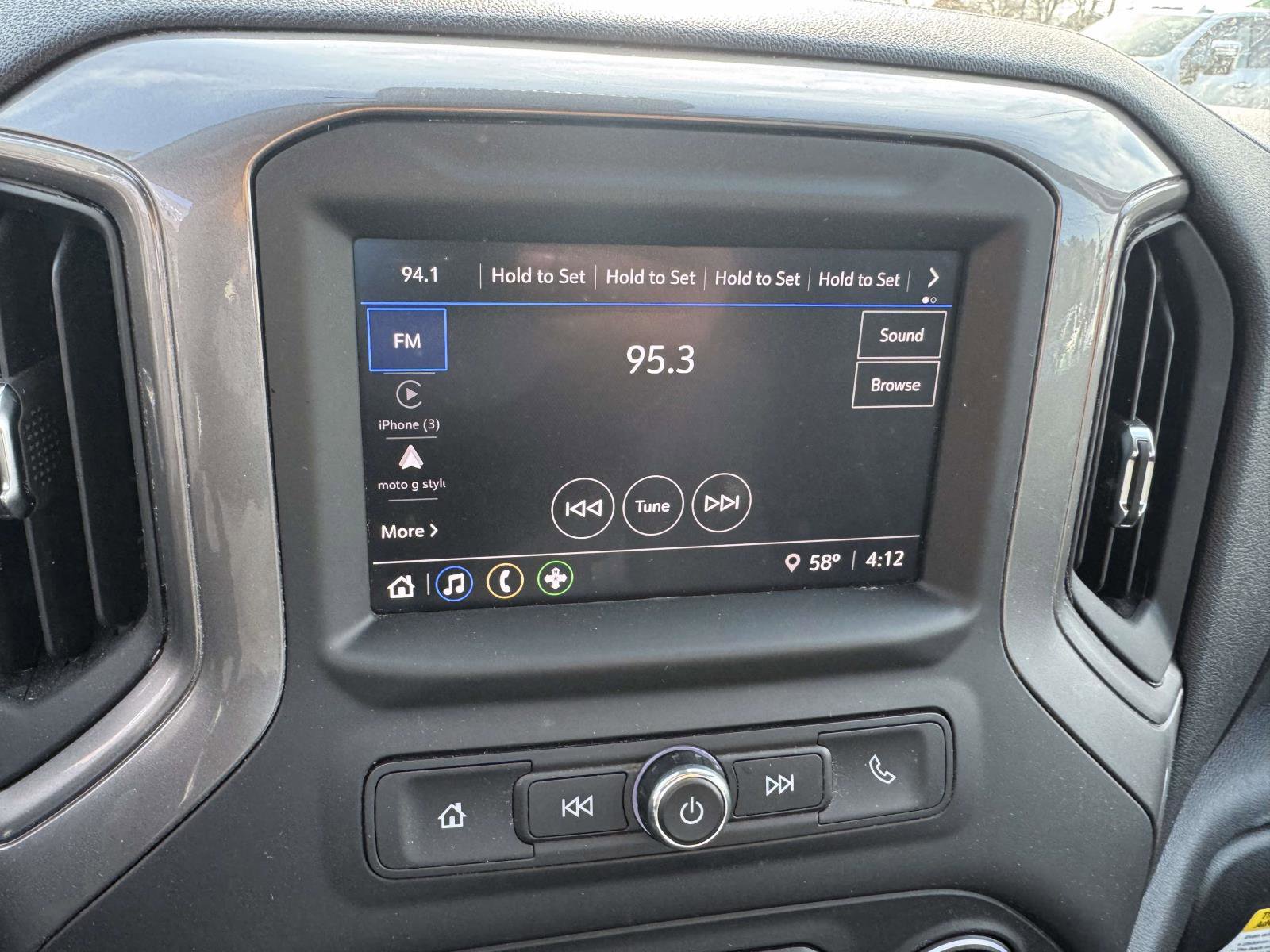 Used 2025 Chevrolet Silverado 1500 W/T image 28