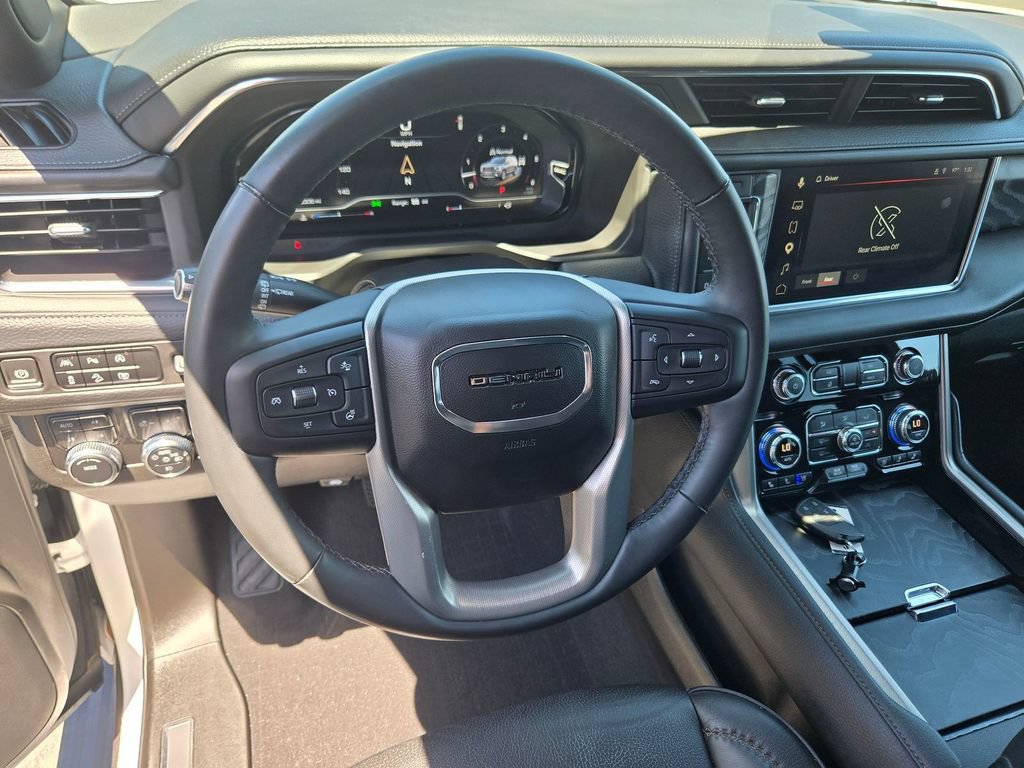 Used 2023 GMC Yukon Denali w/ LPO, Floor Liner Package AWD/4WD image 9
