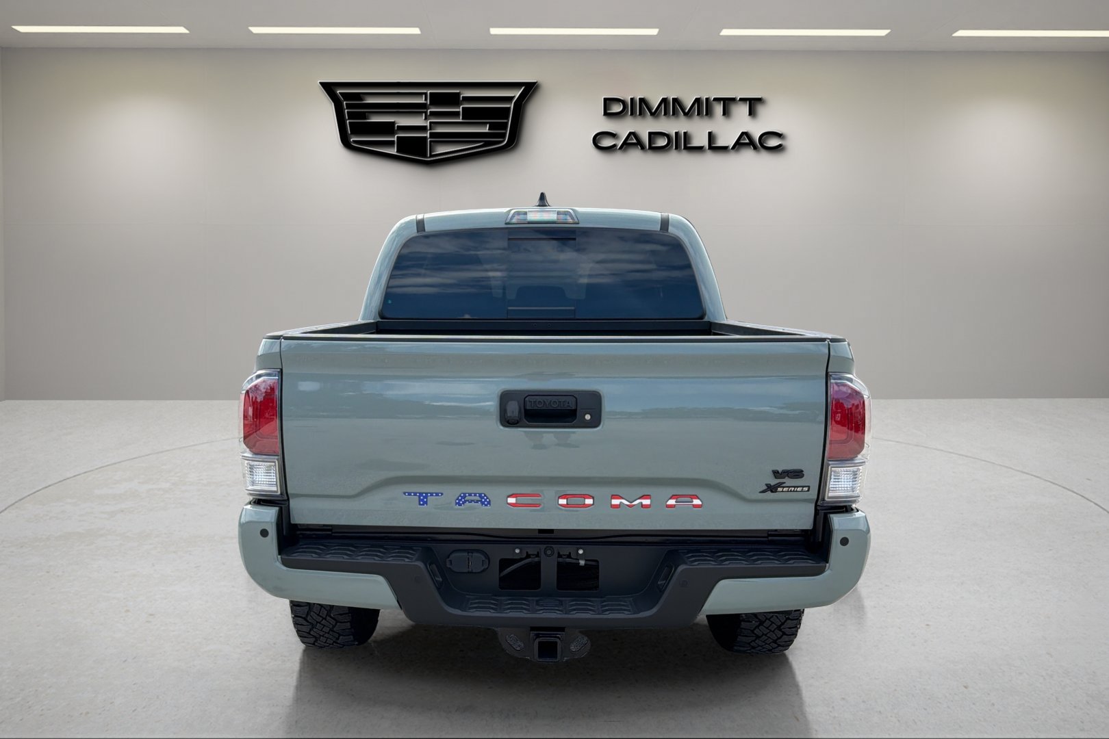 Used 2022 Toyota Tacoma TRD Sport w/ Technology Package RWD image 6