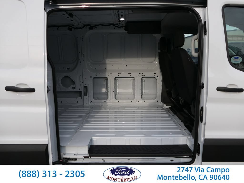 New 2026 Ford Transit 150 Low Roof RWD image 24