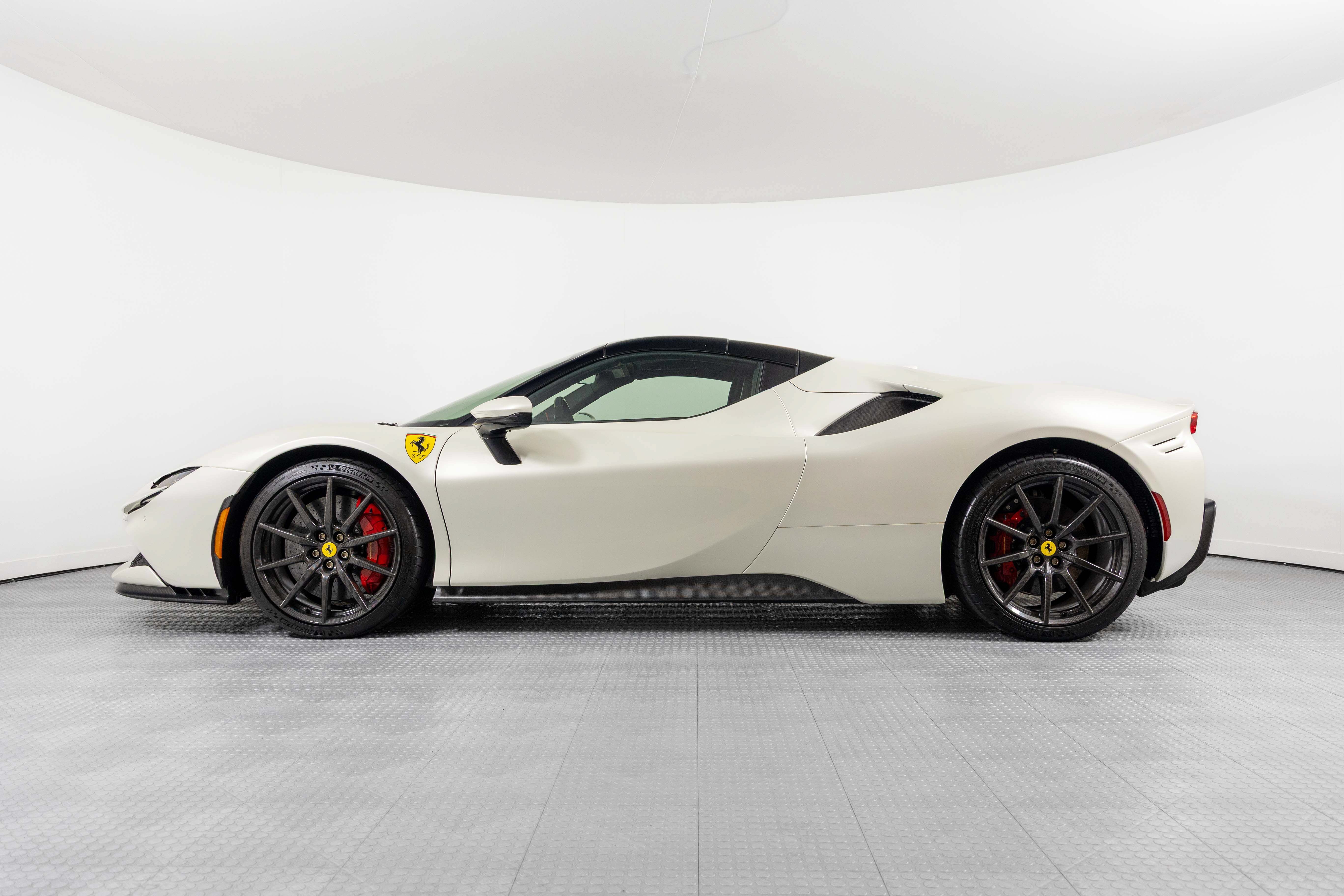 Certified 2025 Ferrari SF90 Spider AWD/4WD image 8