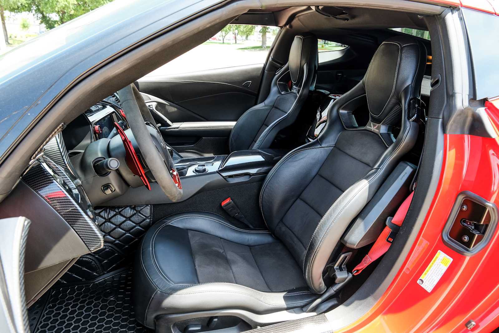 Used 2019 Chevrolet Corvette Grand Sport w/ Grand Sport Heritage Package RWD image 30